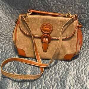 Vintage Dooney & Bourke Essex Leather Taupe & Tan Crossbody Bag